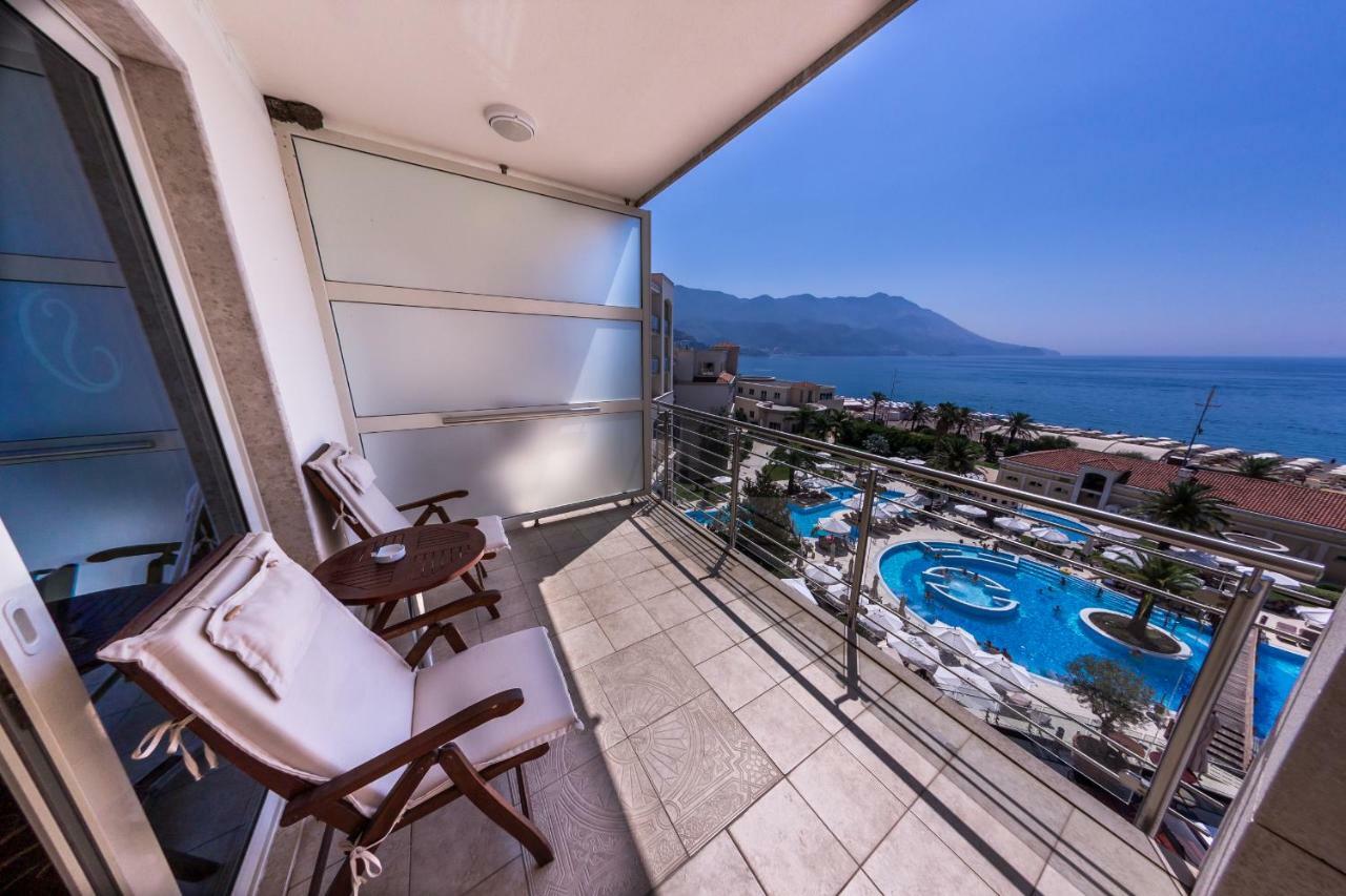 สเปลนดิด คอนเฟอร์เรนซ์ สปา รีสอร์ต Hotel บุดวา ภายนอก รูปภาพ A balcony