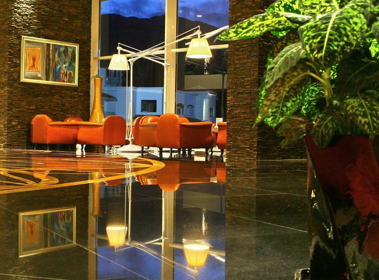 สเปลนดิด คอนเฟอร์เรนซ์ สปา รีสอร์ต Hotel บุดวา ภายนอก รูปภาพ Lobby